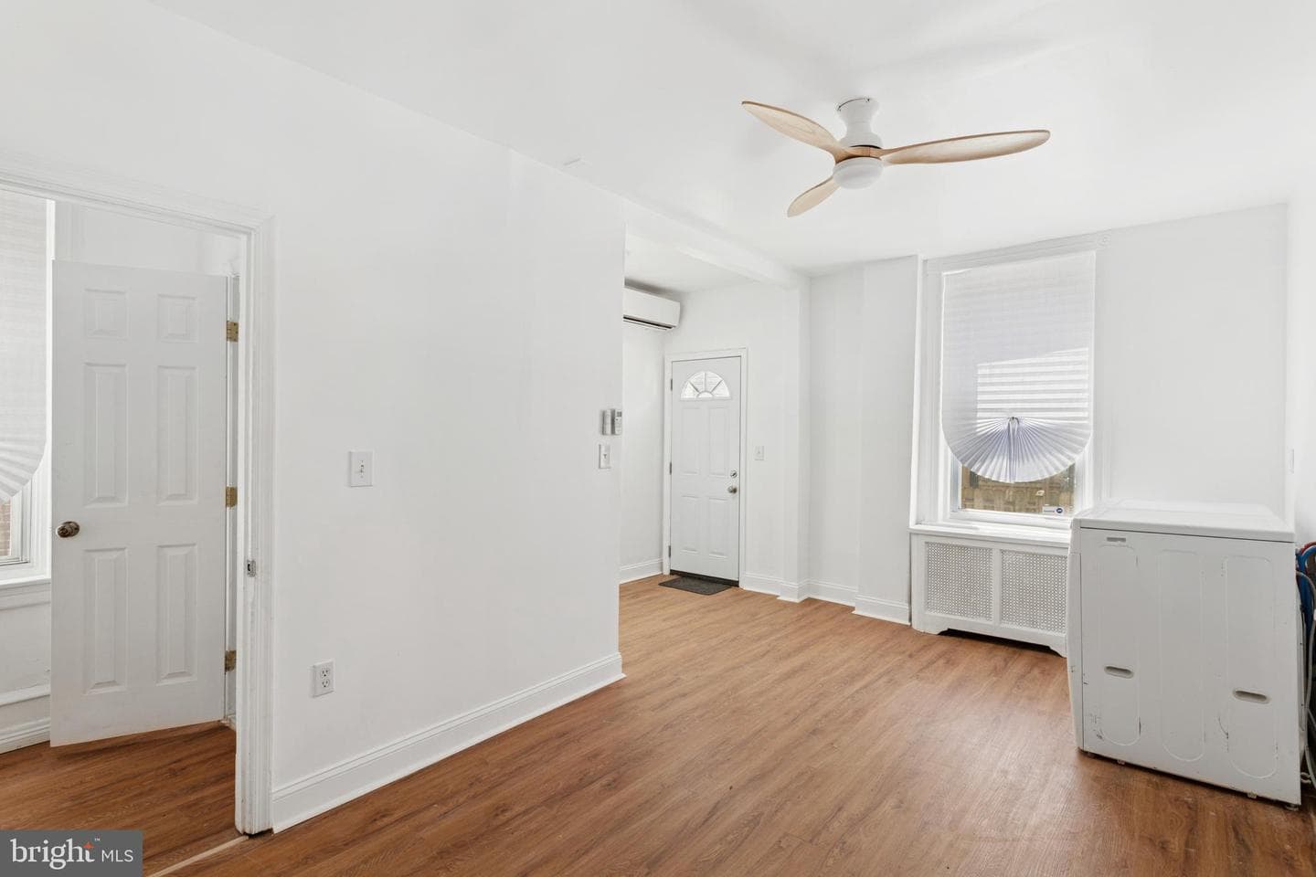 5316 Catharine Street photo 15
