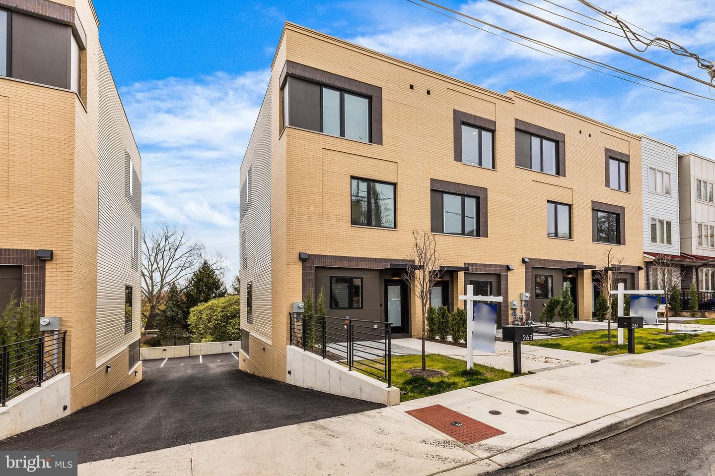 265 Delmar Street #b photo 1