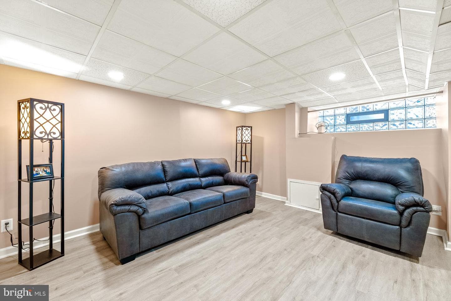 7909 Ditman Street photo 30