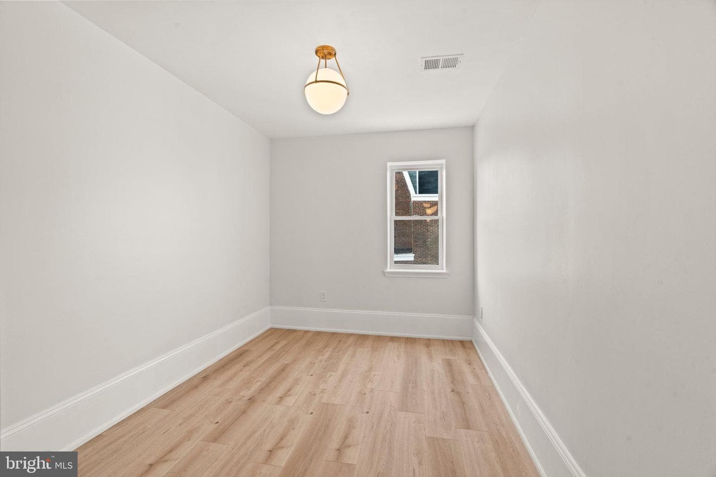 1744 Fillmore Street photo 26