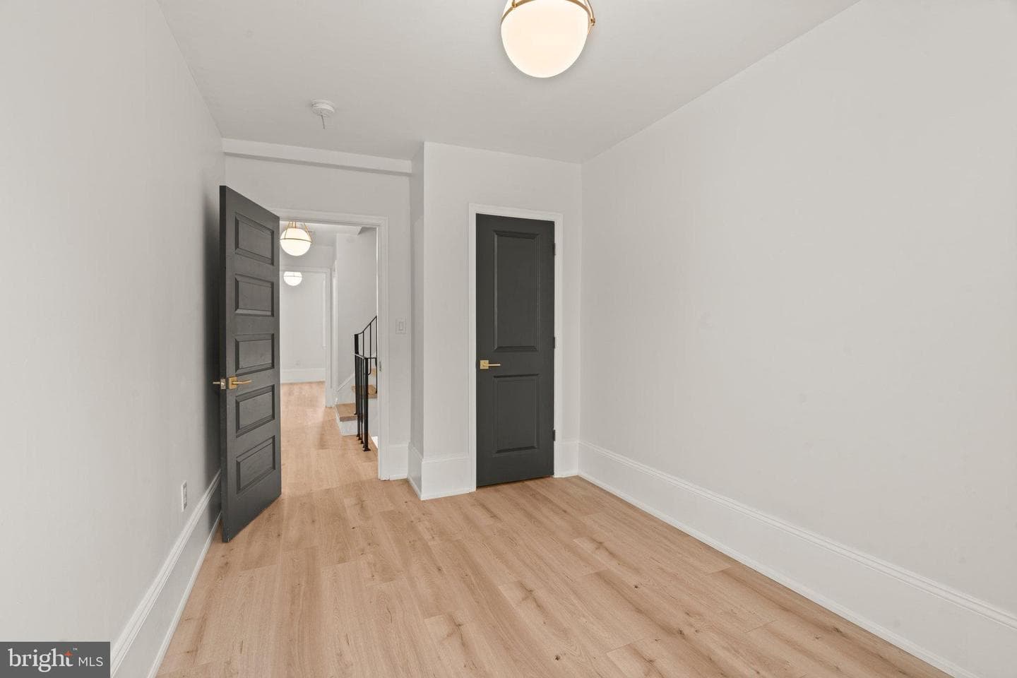 1744 Fillmore Street photo 27