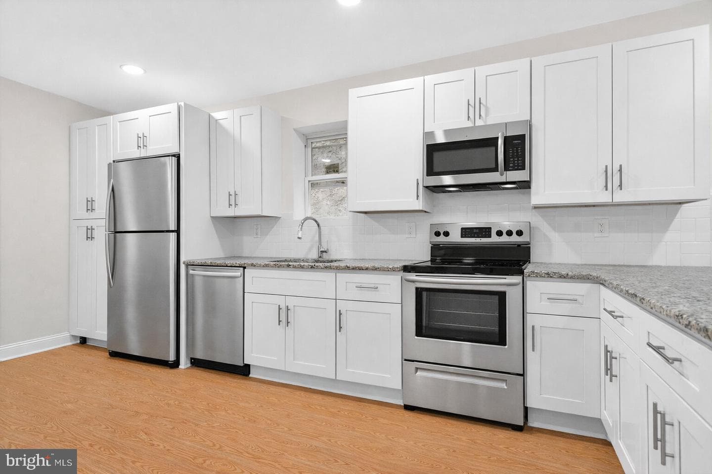 5965 Chester Avenue photo 3