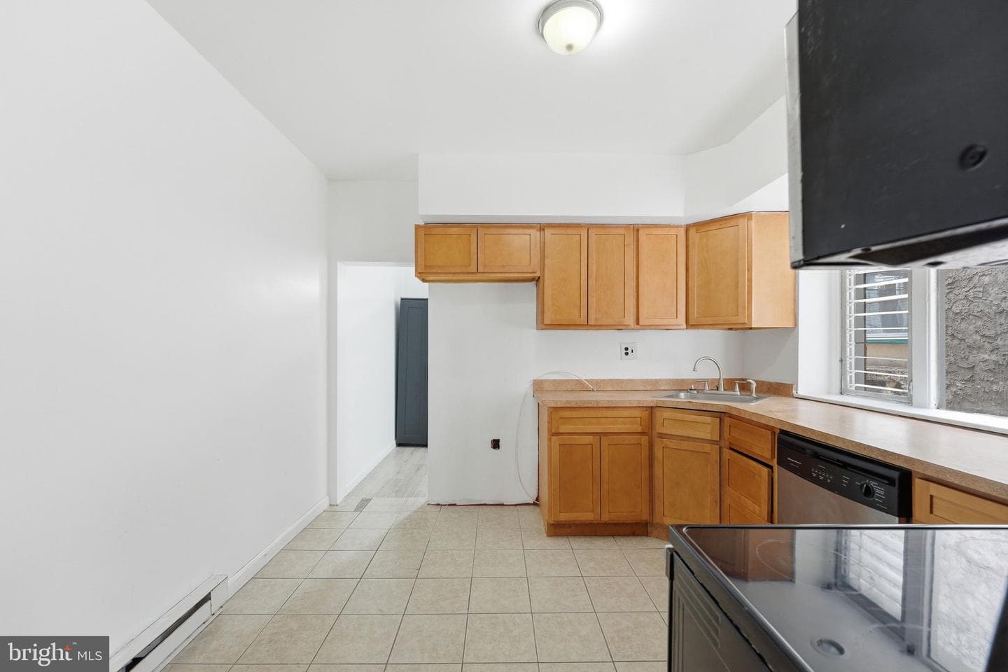 5318 Arlington Street photo 14