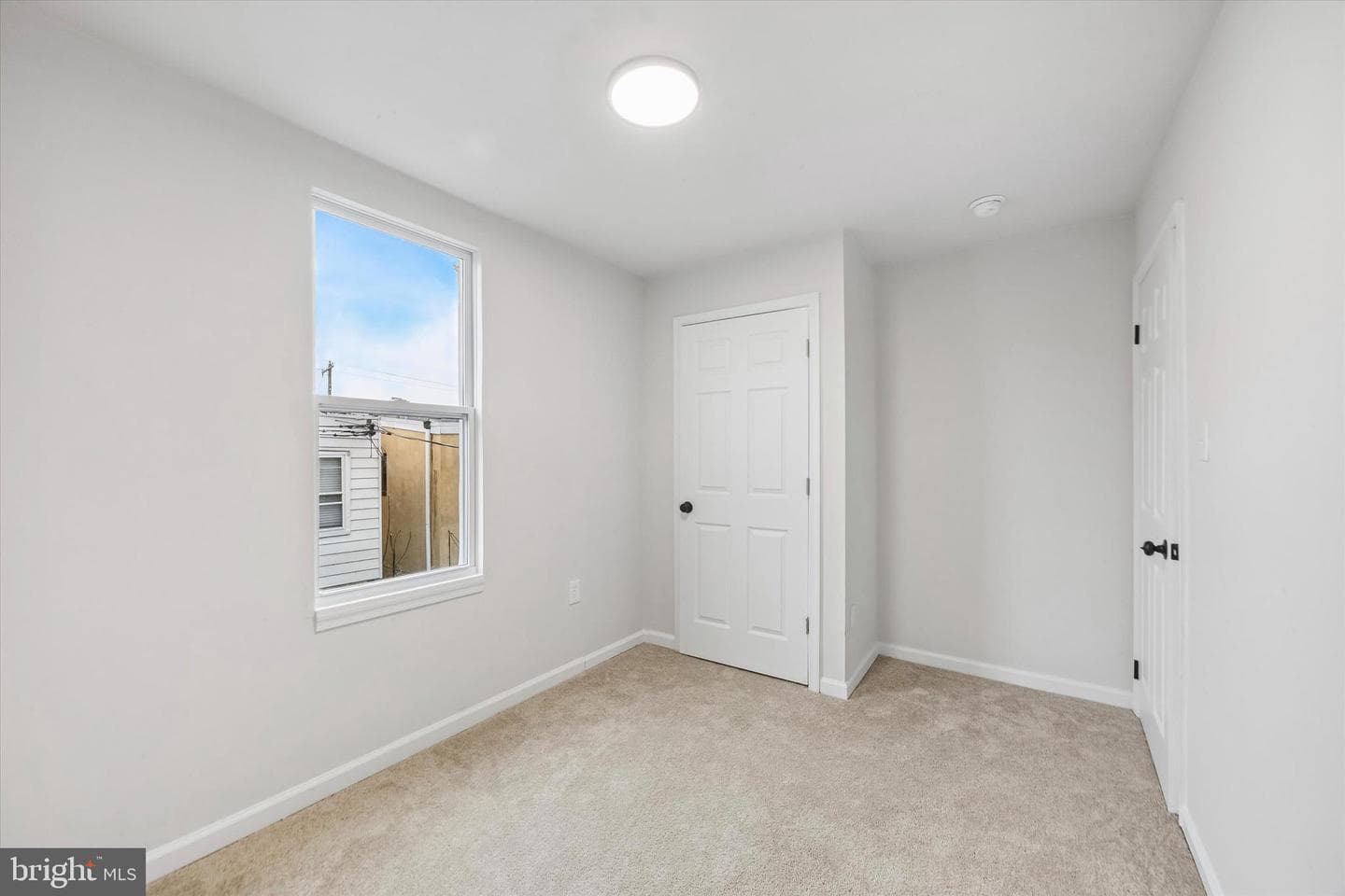 5614-5616 Appletree Street photo 15