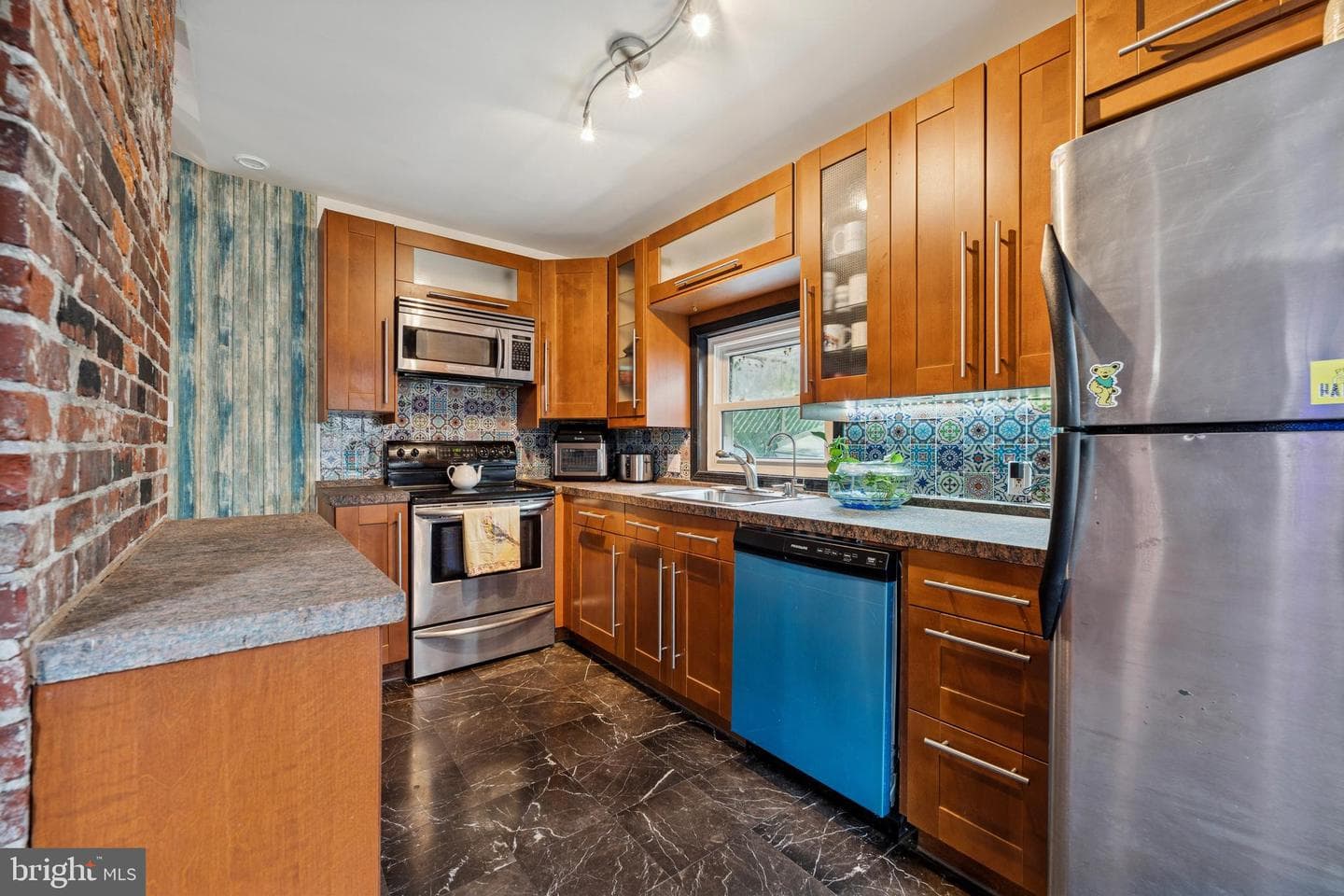 1632 Brown Street photo 10