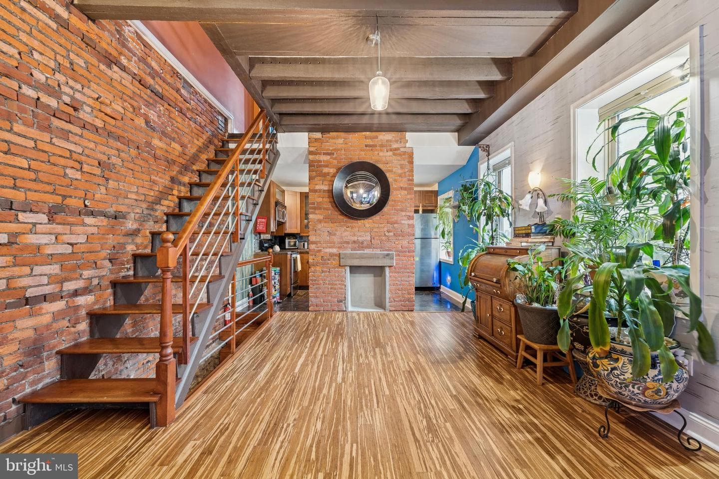 1632 Brown Street photo 4
