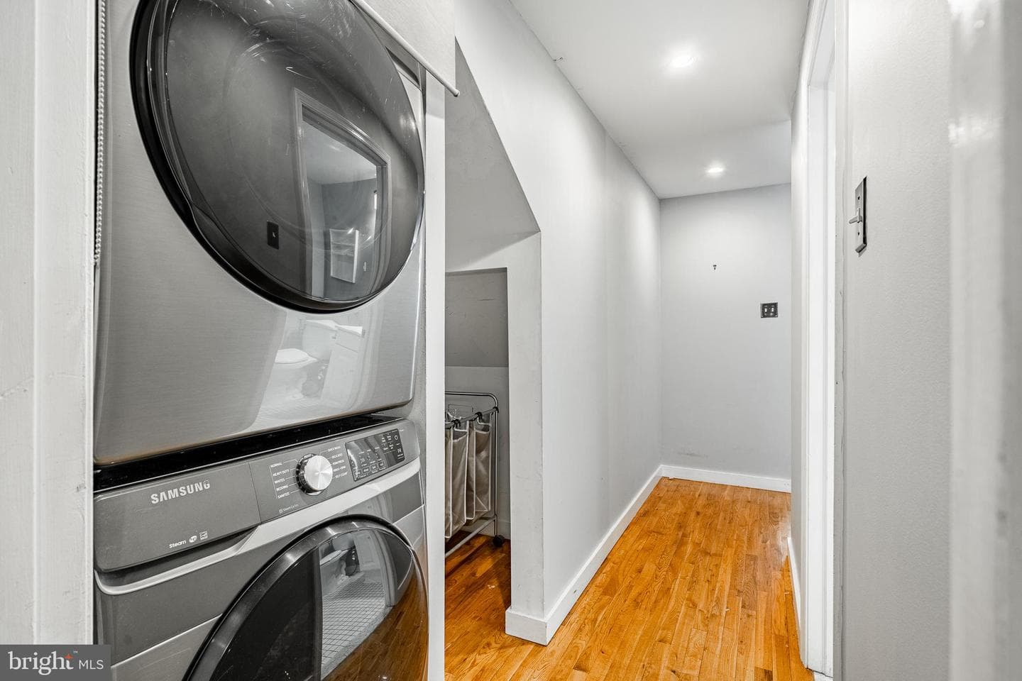 1815 Bainbridge Street #1 photo 12