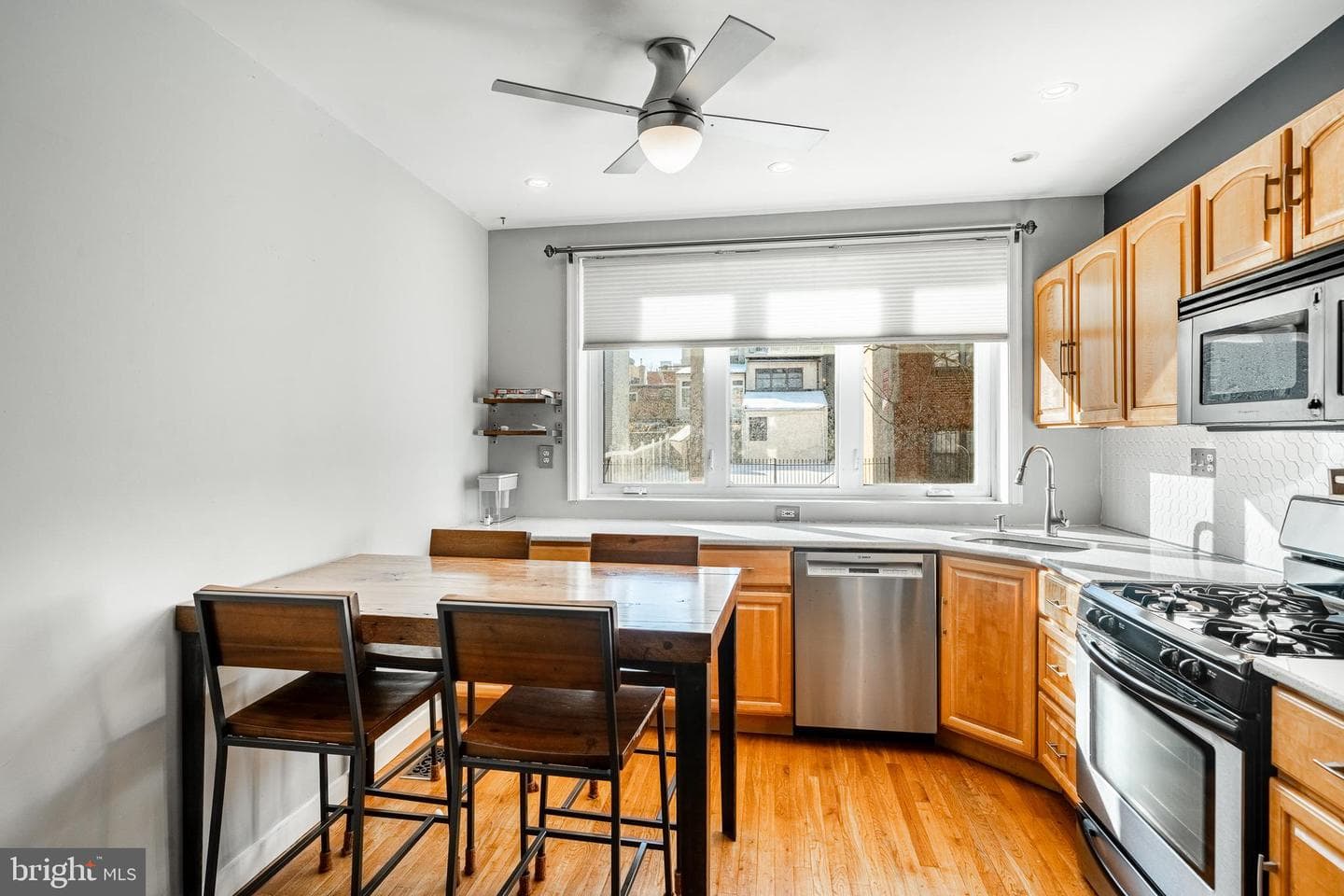 1815 Bainbridge Street #1 photo 5