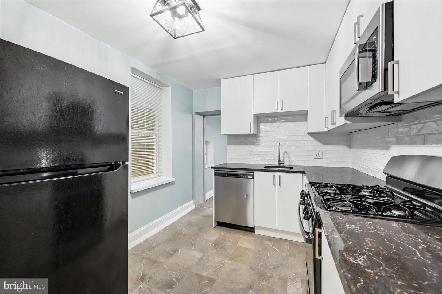1712 N 23rd Street photo 12