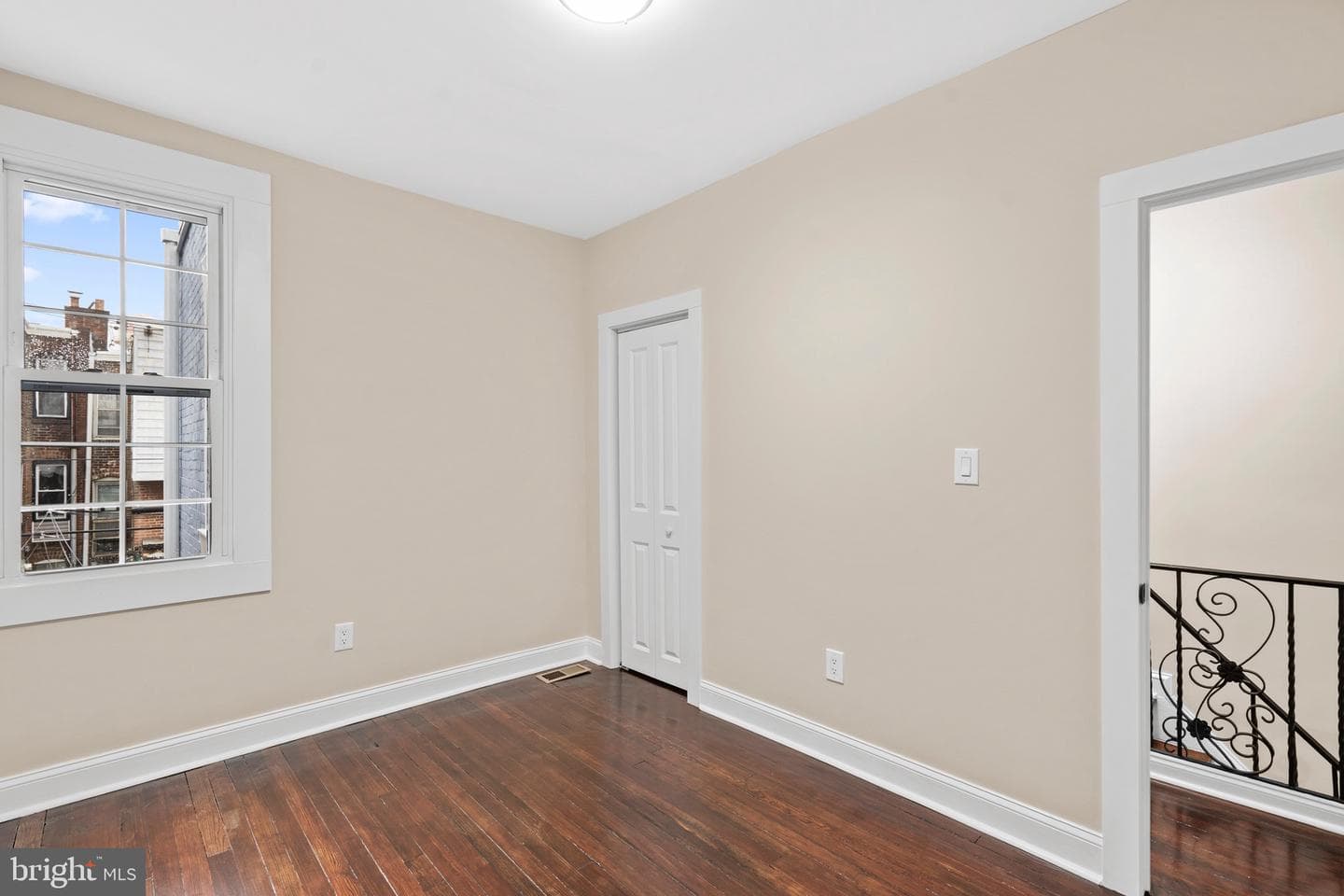 5611 Stewart Street photo 14