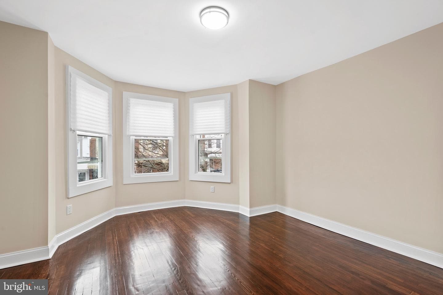 5611 Stewart Street photo 17