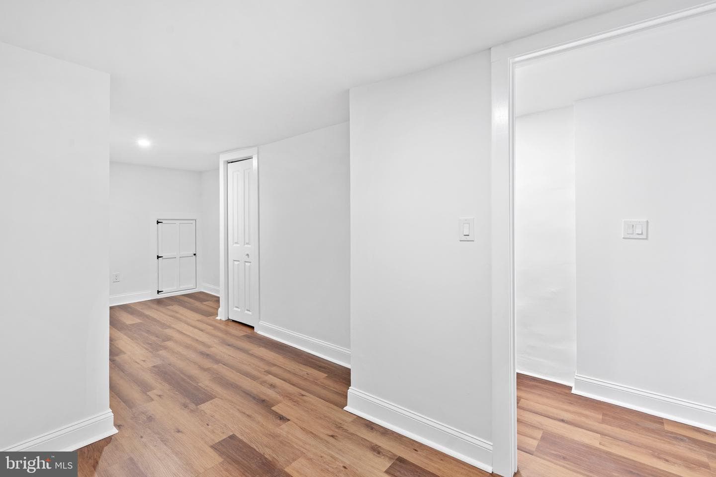 5611 Stewart Street photo 25