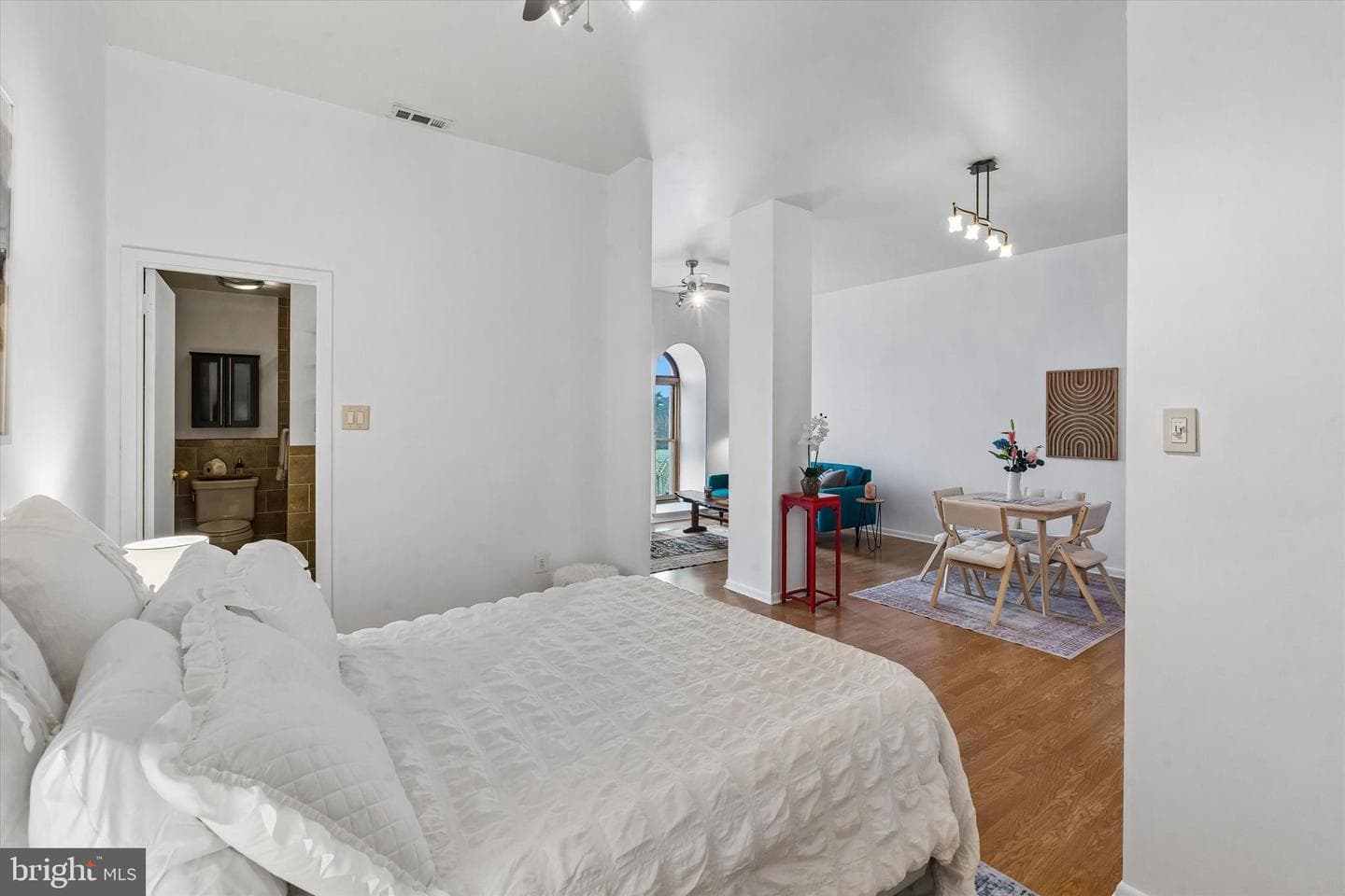 825 N 29th Street #4g photo 7