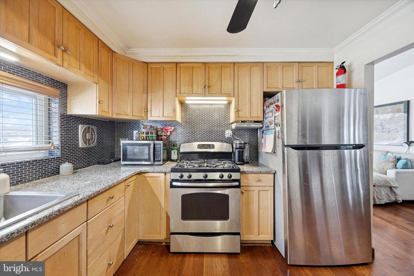 8838 Revere Street photo 10