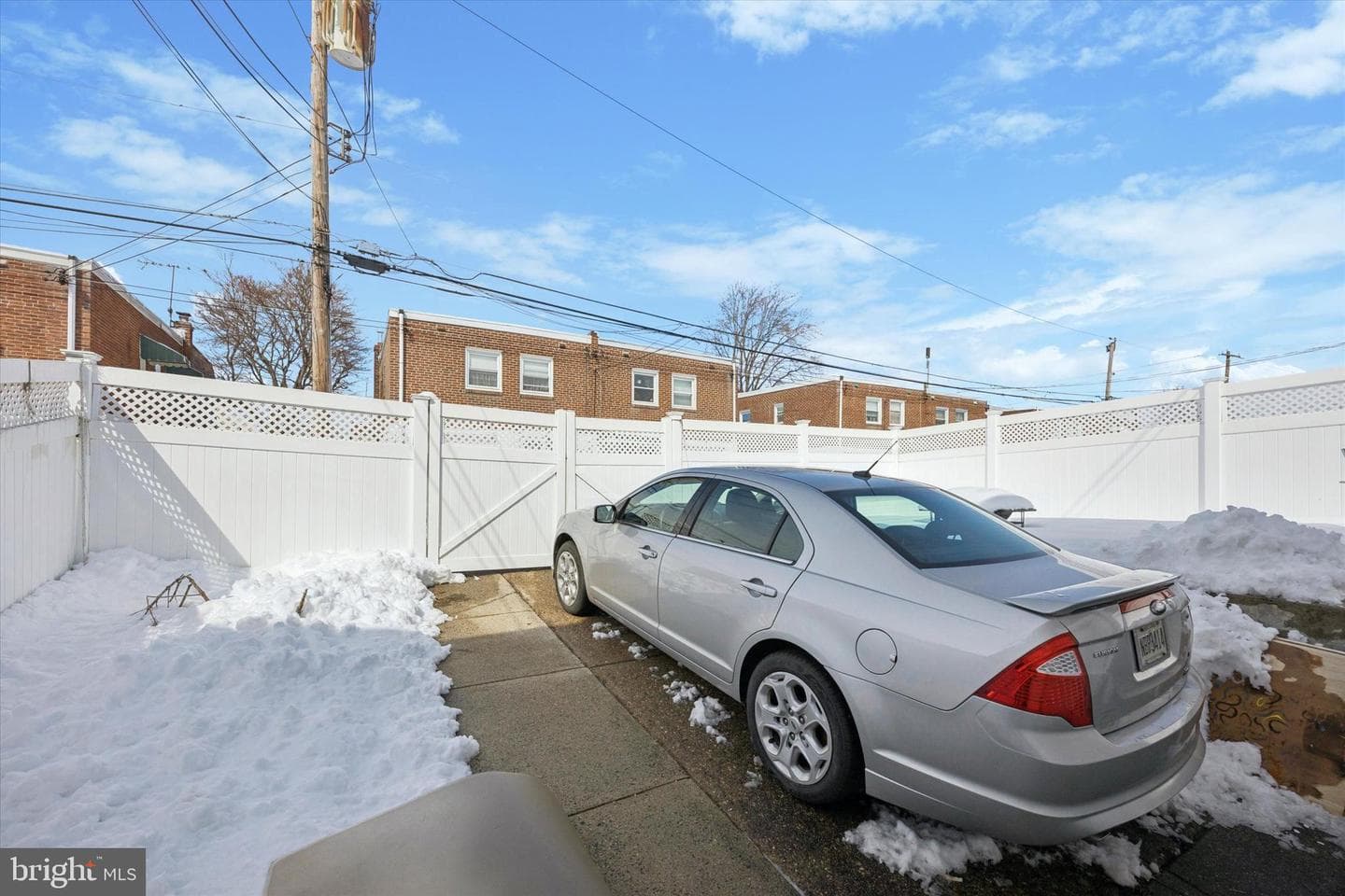 8838 Revere Street photo 23