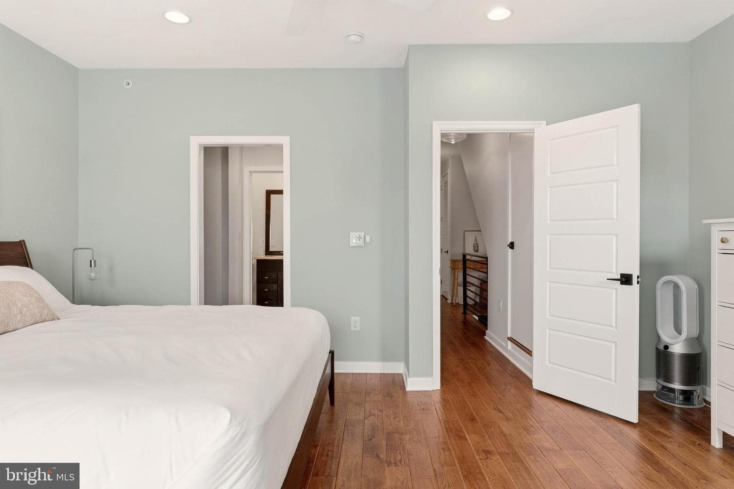 240 Pierce Street photo 13