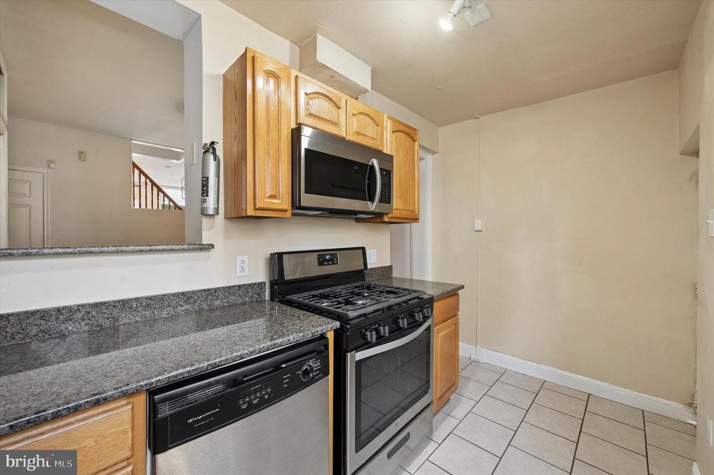 765 S Mole Street photo 15