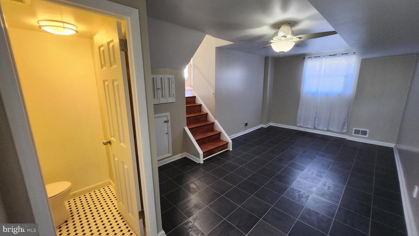 1112 Kent Lane photo 30