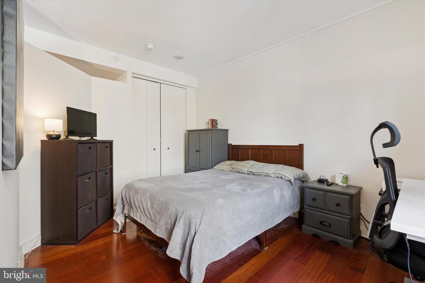 219 S 18th Street #902 photo 12