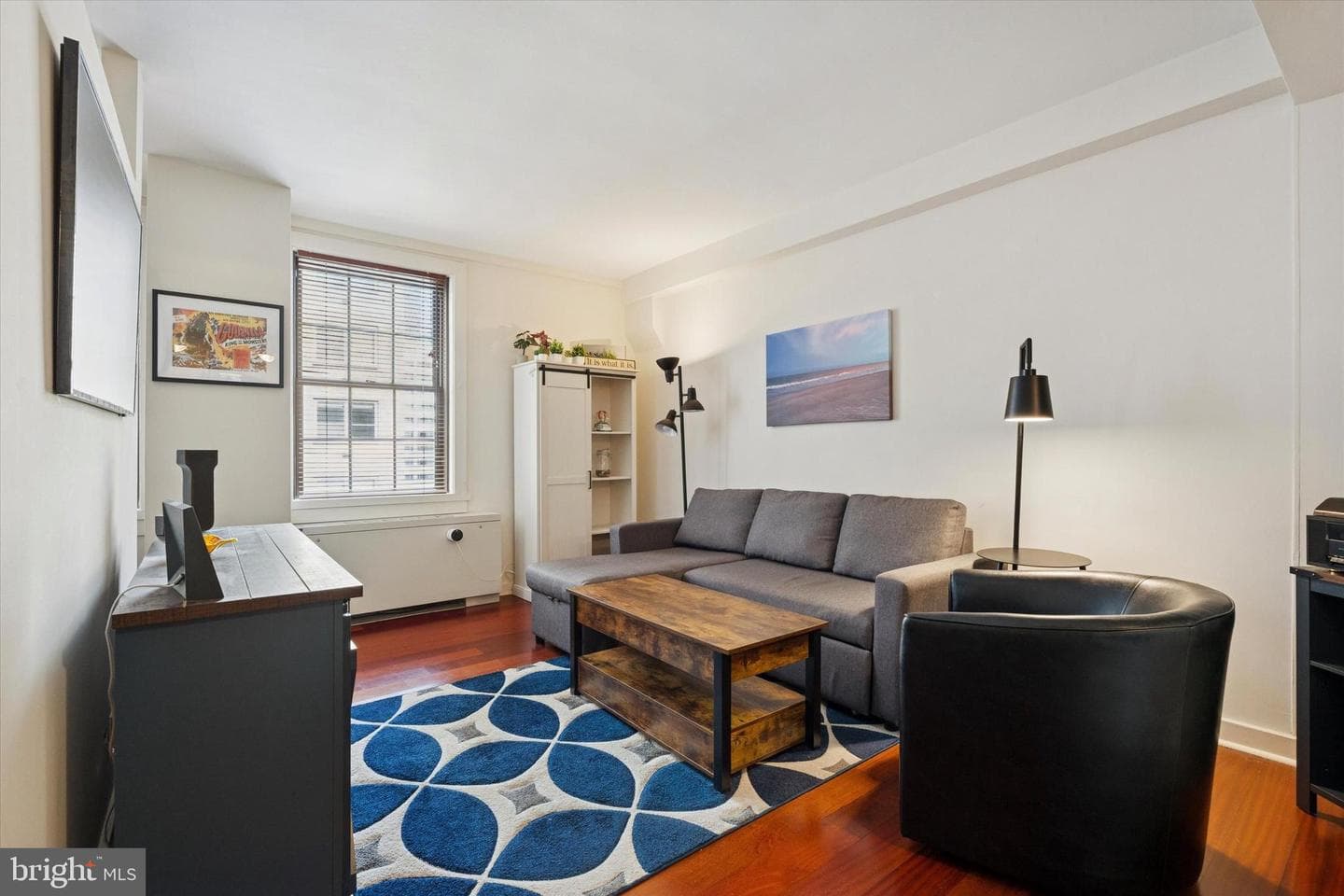219 S 18th Street #902 photo 3
