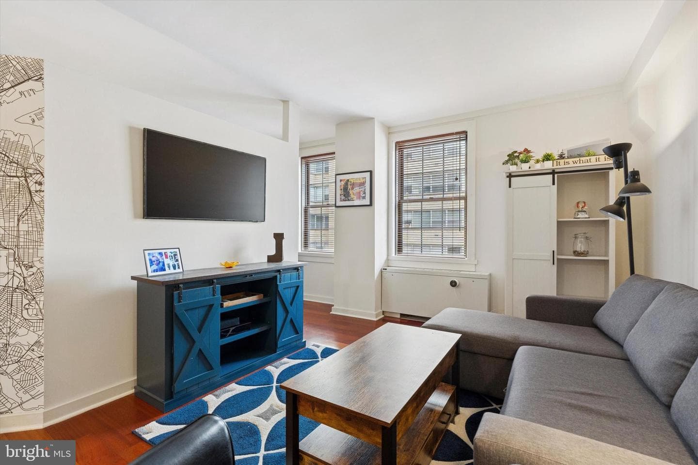 219 S 18th Street #902 photo 4