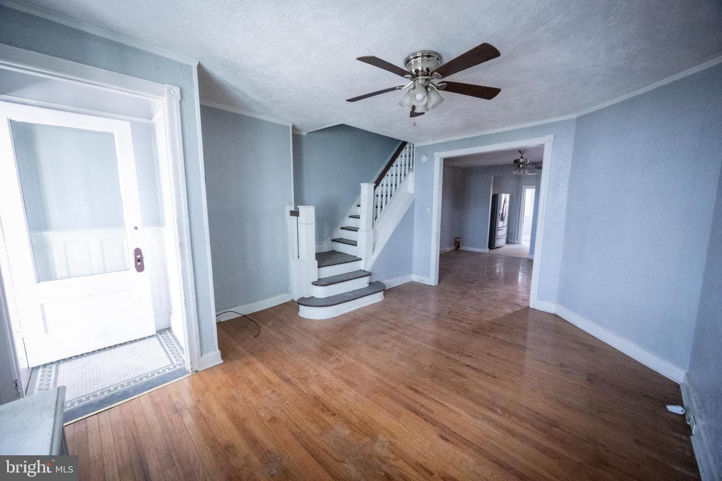 5729 Hadfield Street photo 6