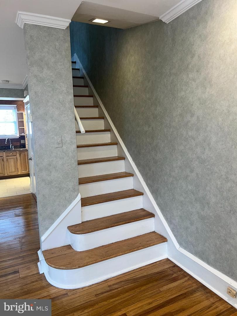 1337 Bleigh Avenue photo 32