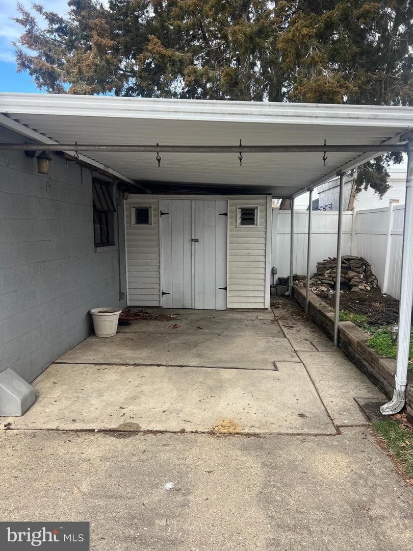 1337 Bleigh Avenue photo 8
