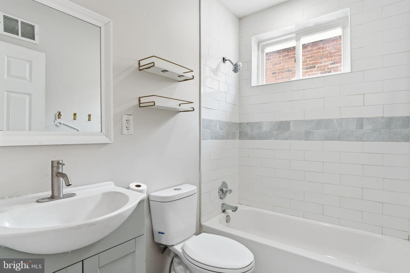 5754 Cedar Avenue photo 17