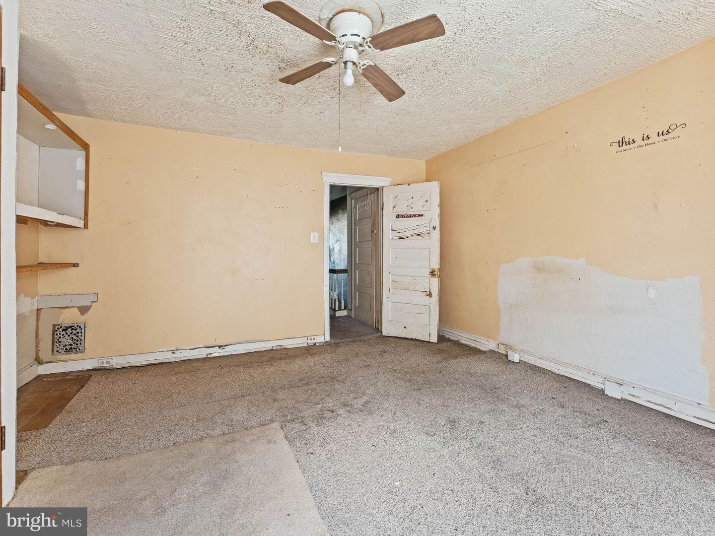 1851 E Ontario Street photo 14