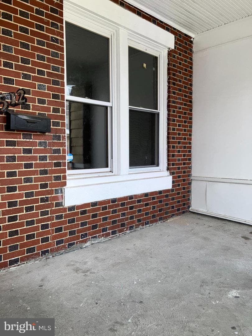 1512 W Ruscomb Street photo 4