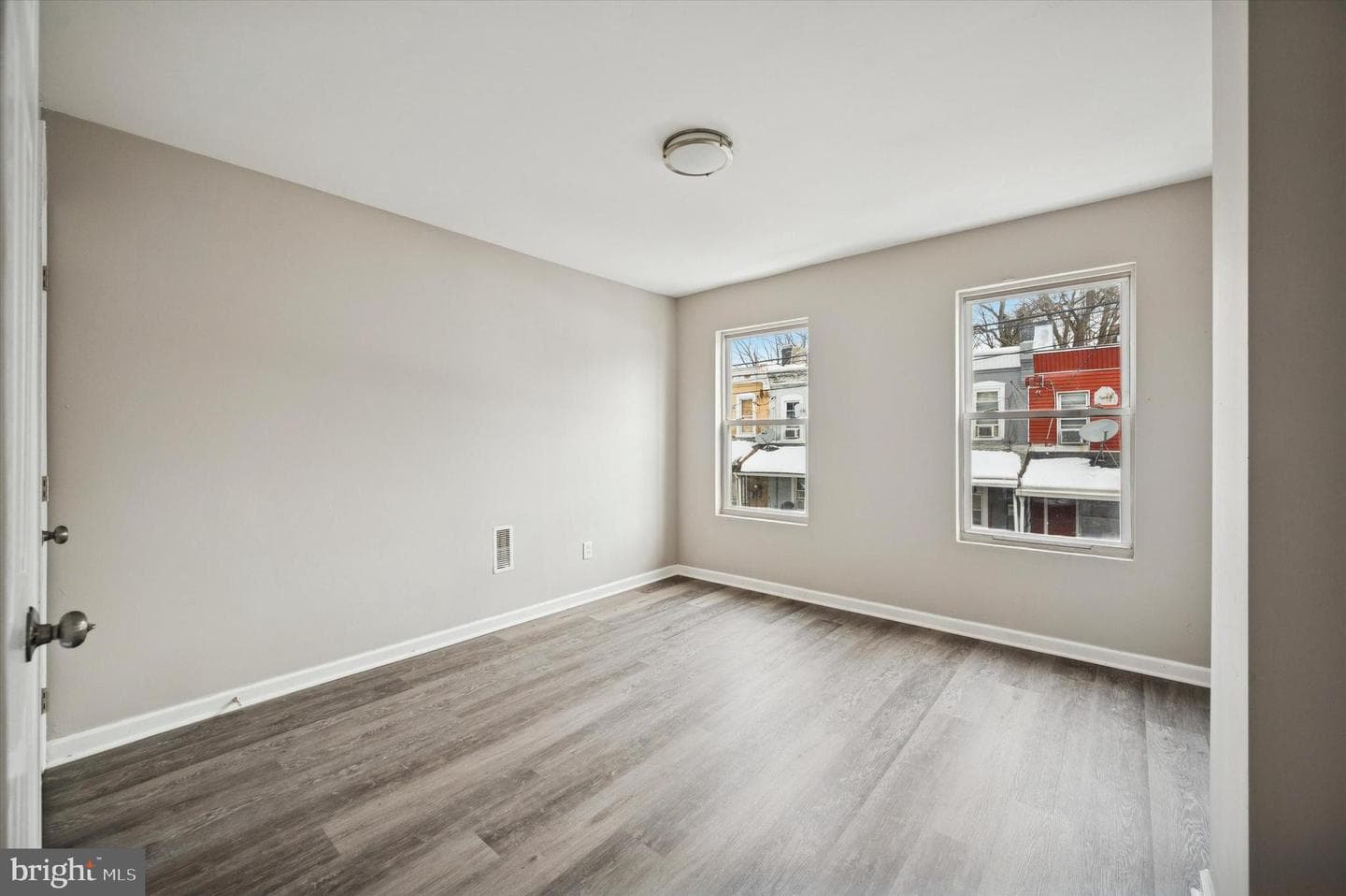 5626 Bloyd Street photo 14