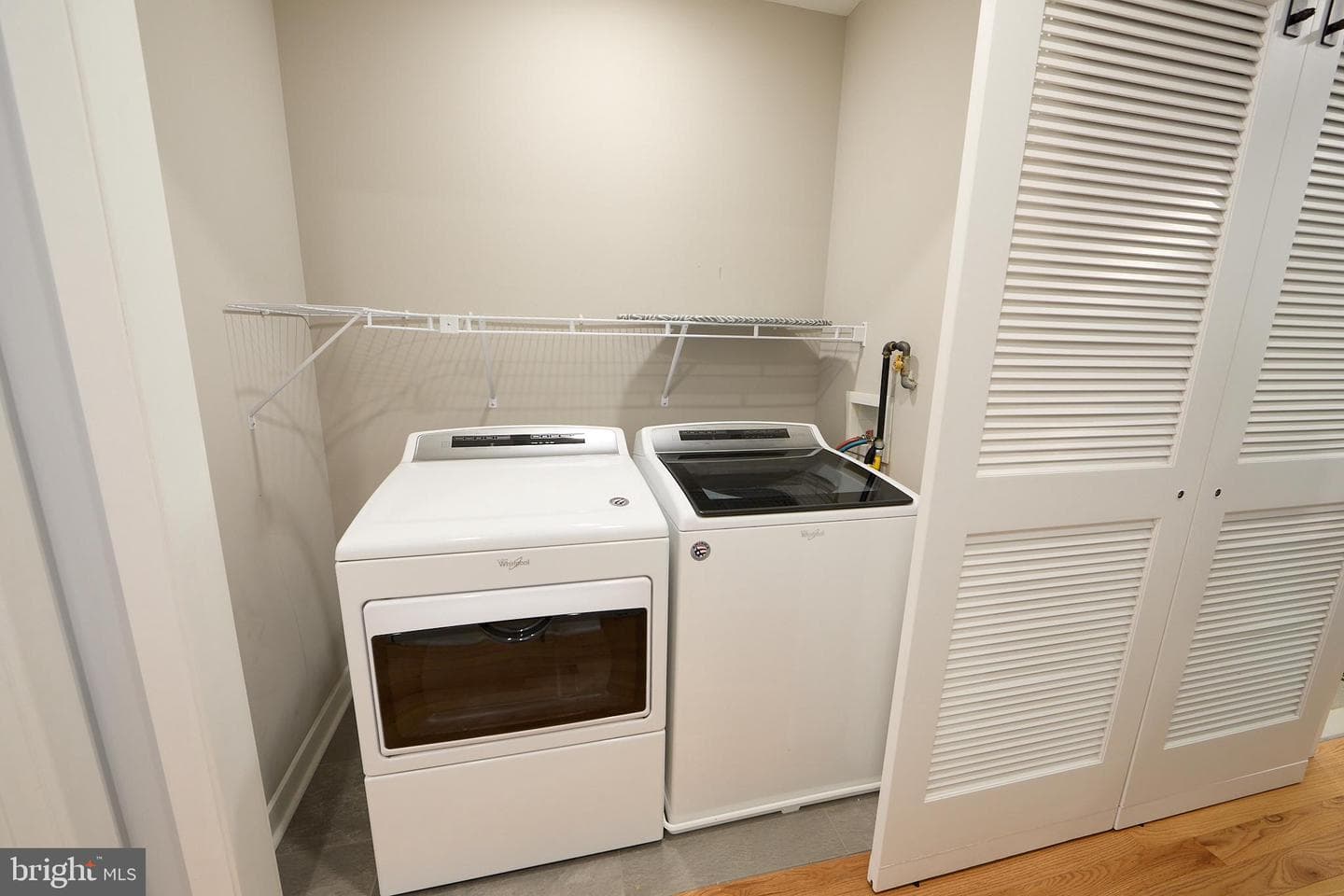 2019 W Girard Avenue photo 18