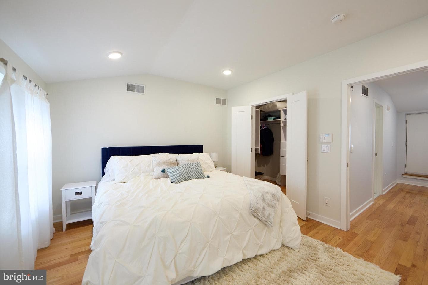2019 W Girard Avenue photo 28