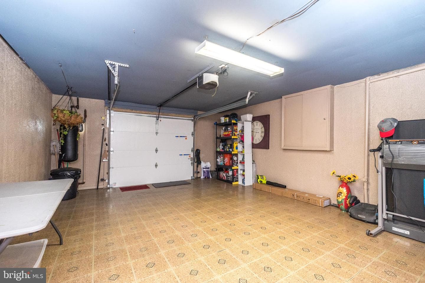 725 Brighton Street photo 31