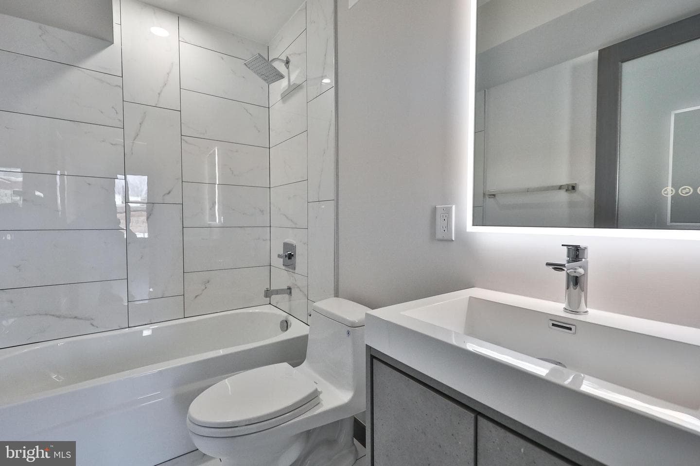 1022 Christian Street photo 24