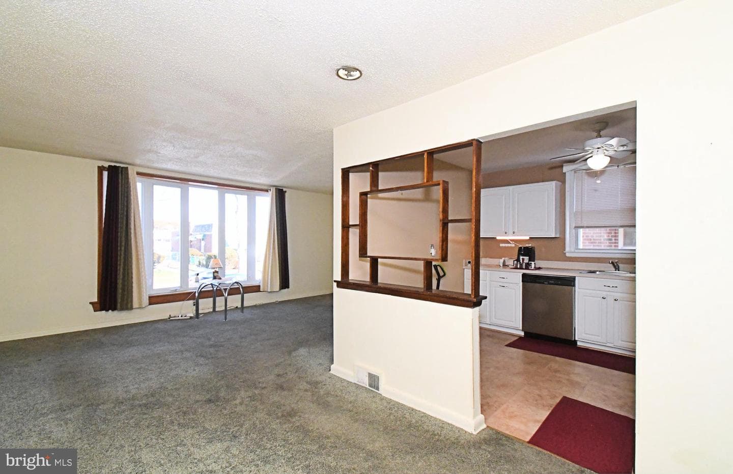 1110 Chandler Street photo 6