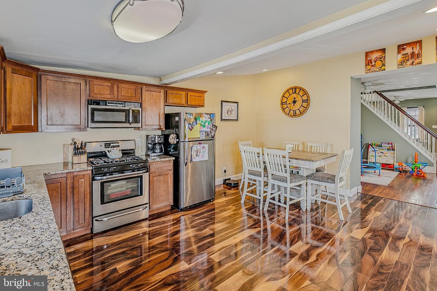 4468 Almond Street photo 13