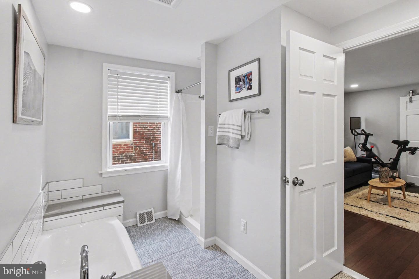 317 Wharton Street photo 17