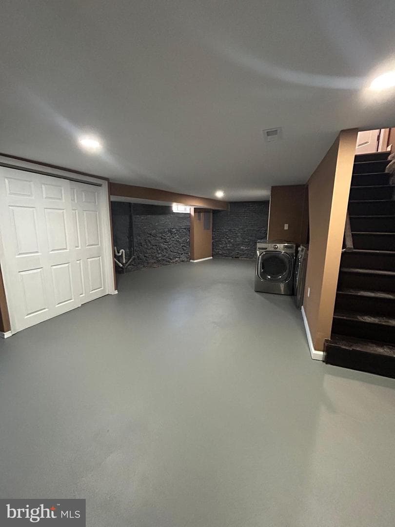 1747 N Wilton Street photo 21