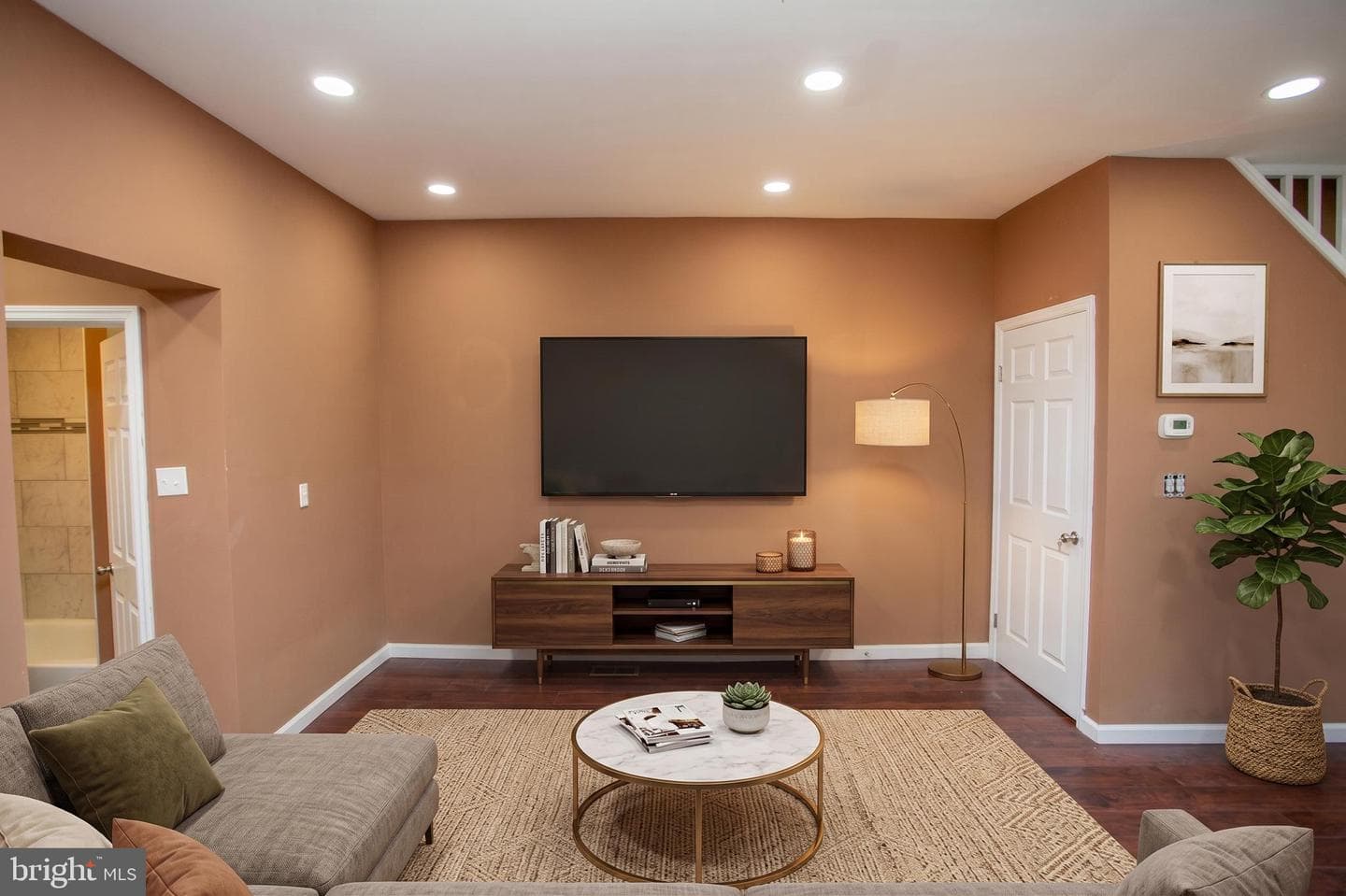 1747 N Wilton Street photo 4