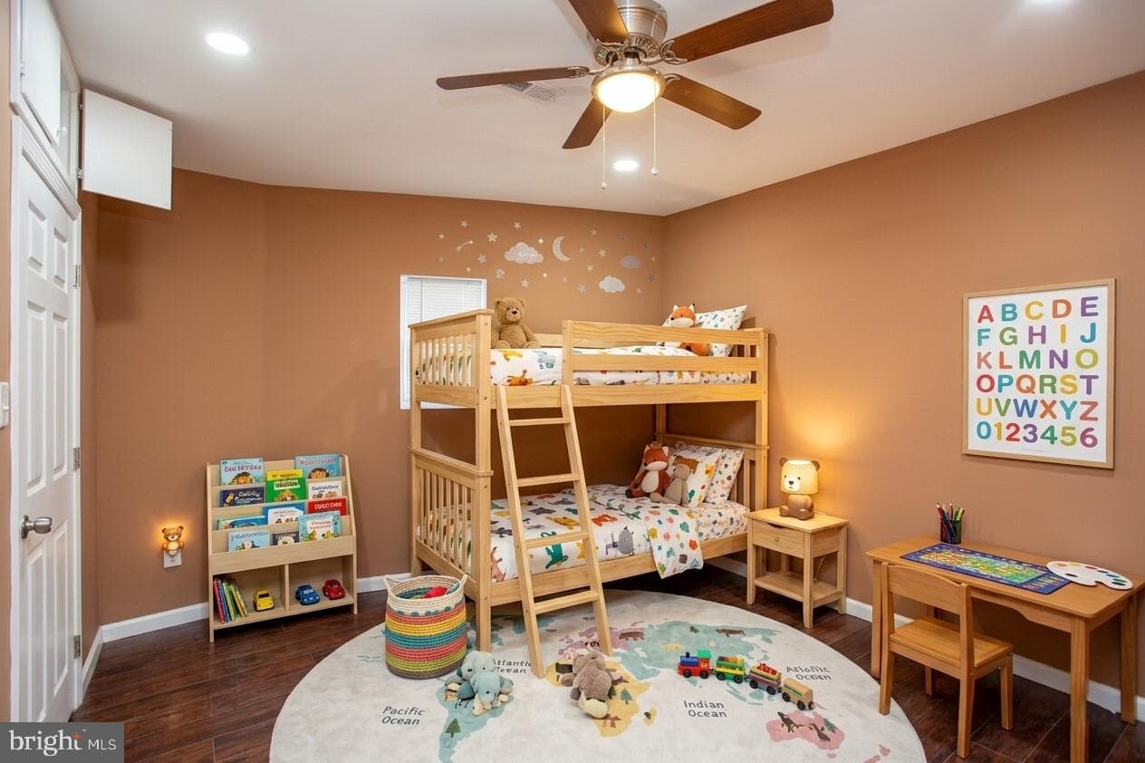 1747 N Wilton Street photo 8