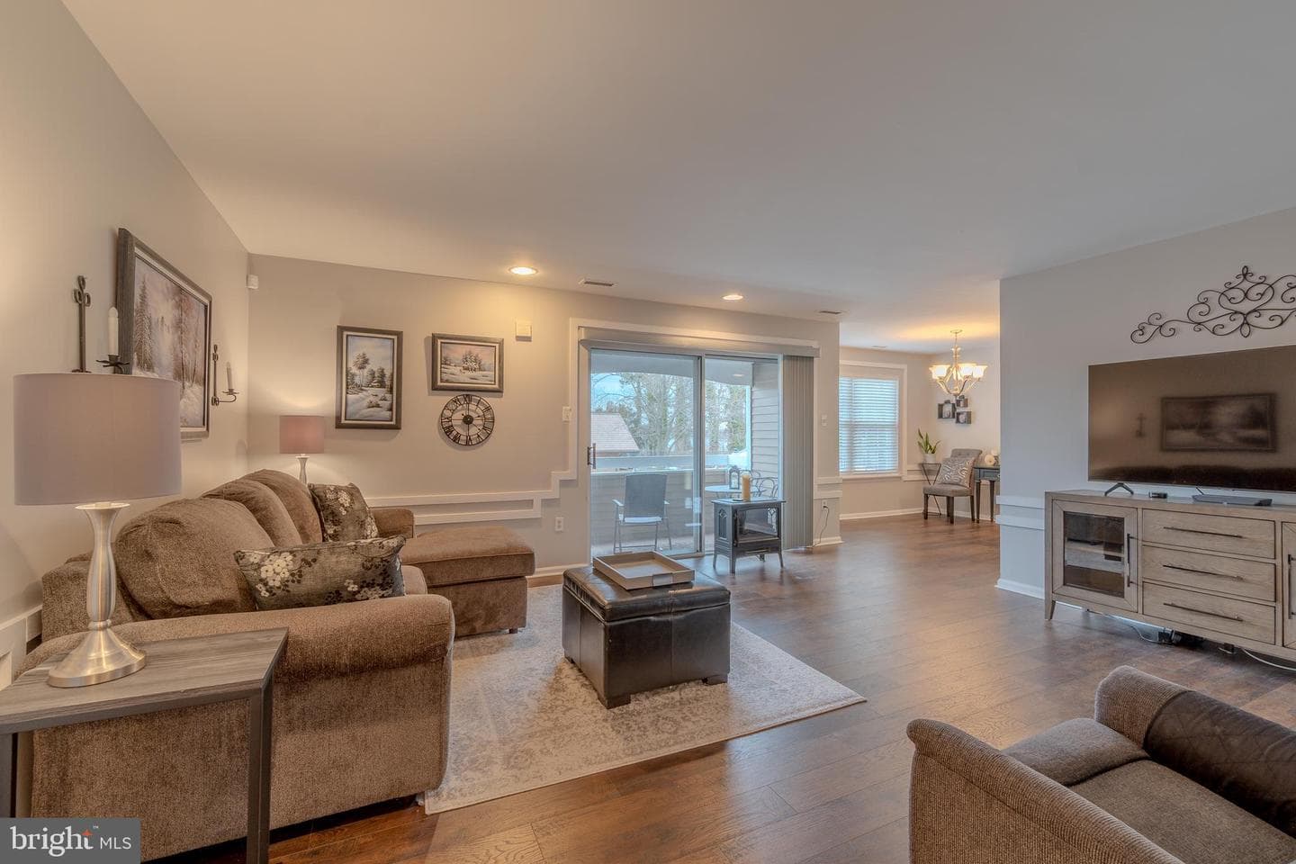 73207 Delaire Landing Road #207 photo 8
