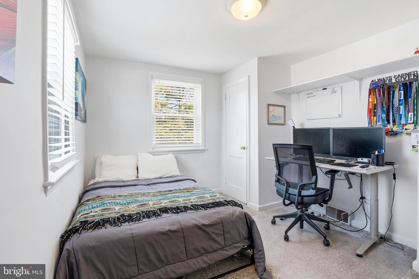 294 Lemonte Street photo 13
