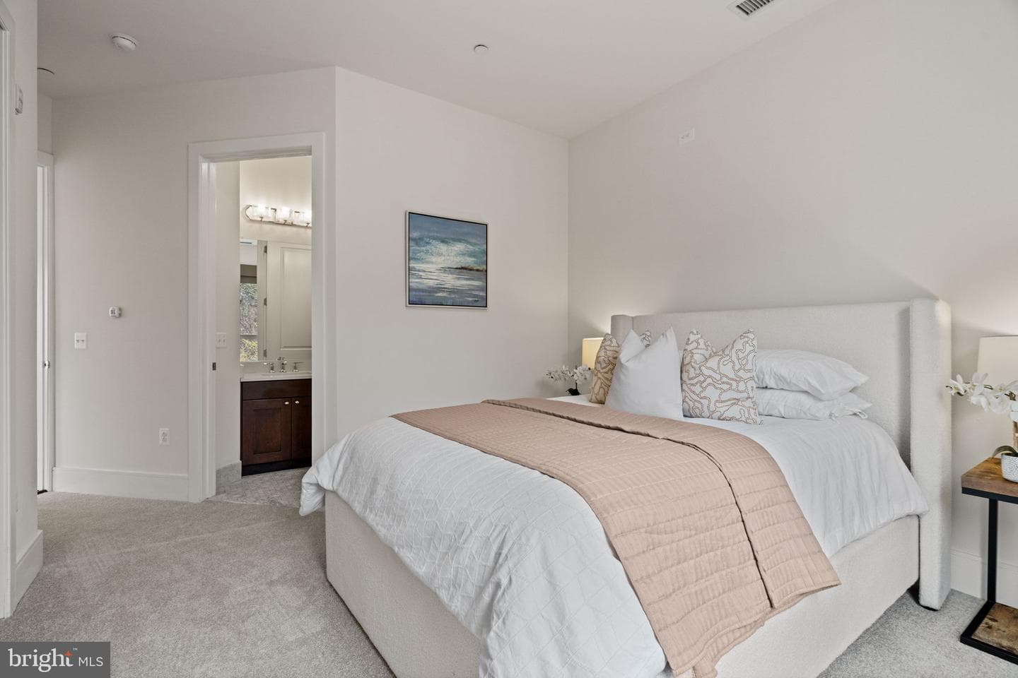 410 S Front St # 209 photo 34