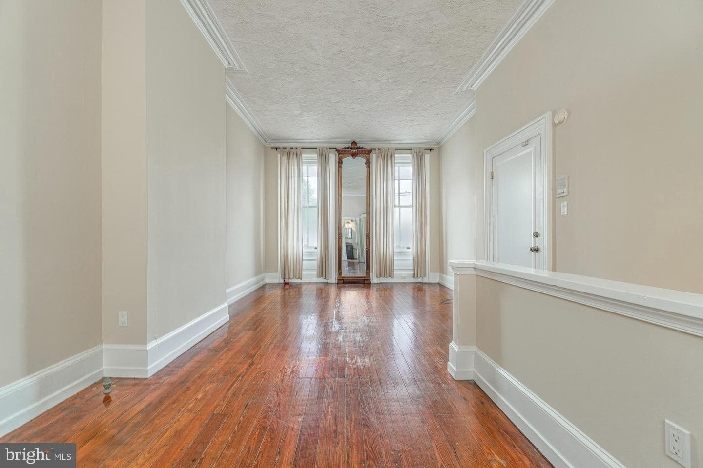 1910 Fairmount Avenue #a photo 3