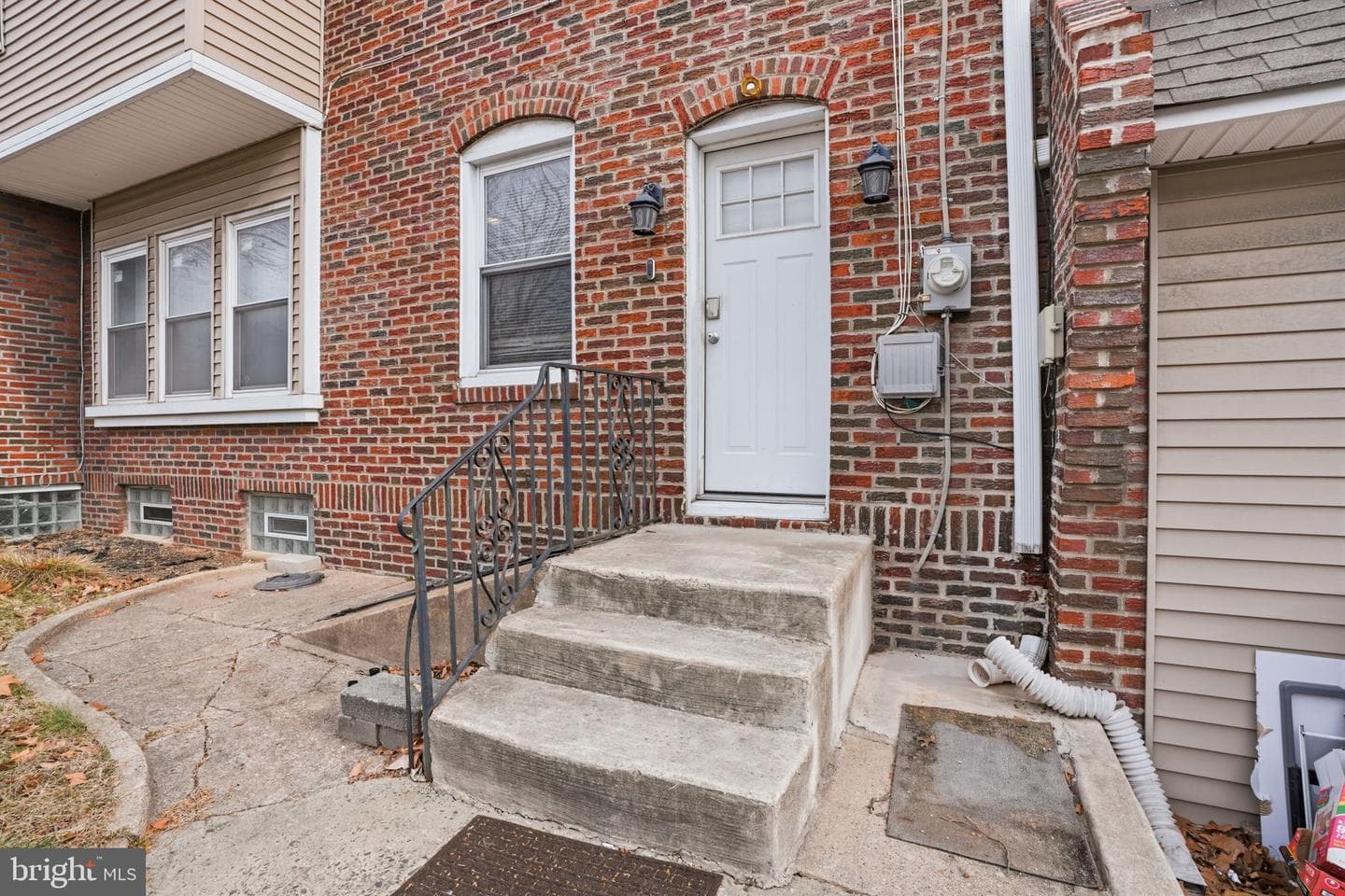 5203 Castor Avenue photo 3