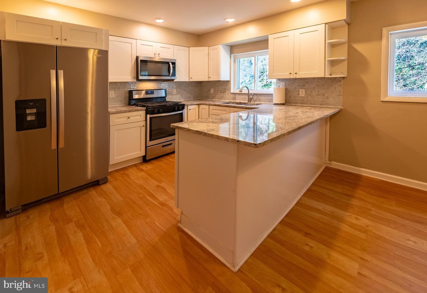 7218 Valley Avenue photo 3