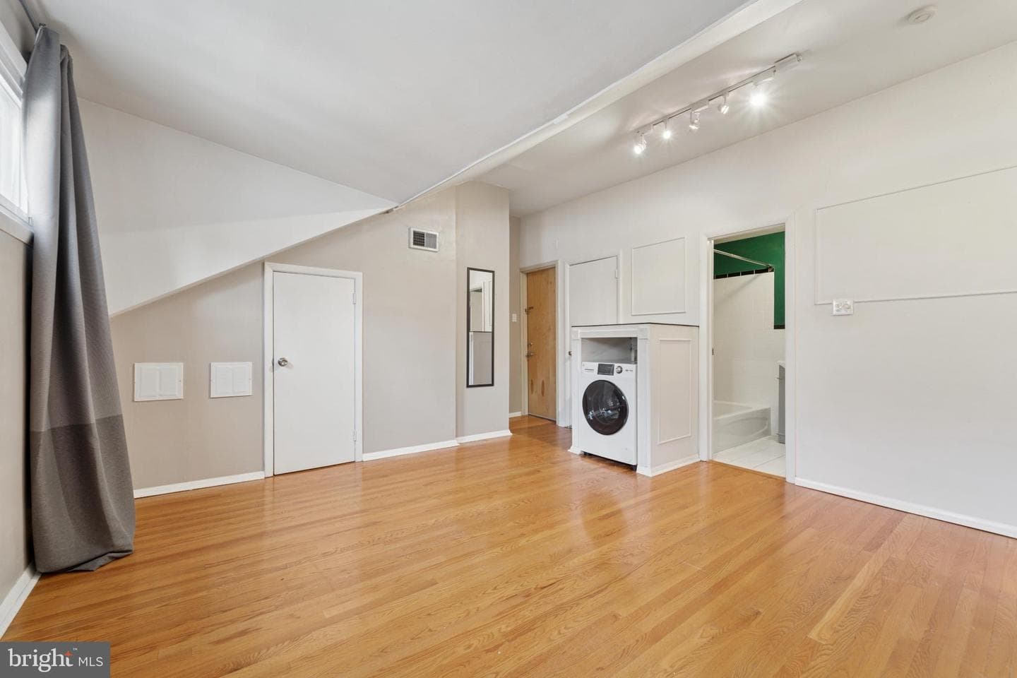 1029 Spruce Street #304 photo 10