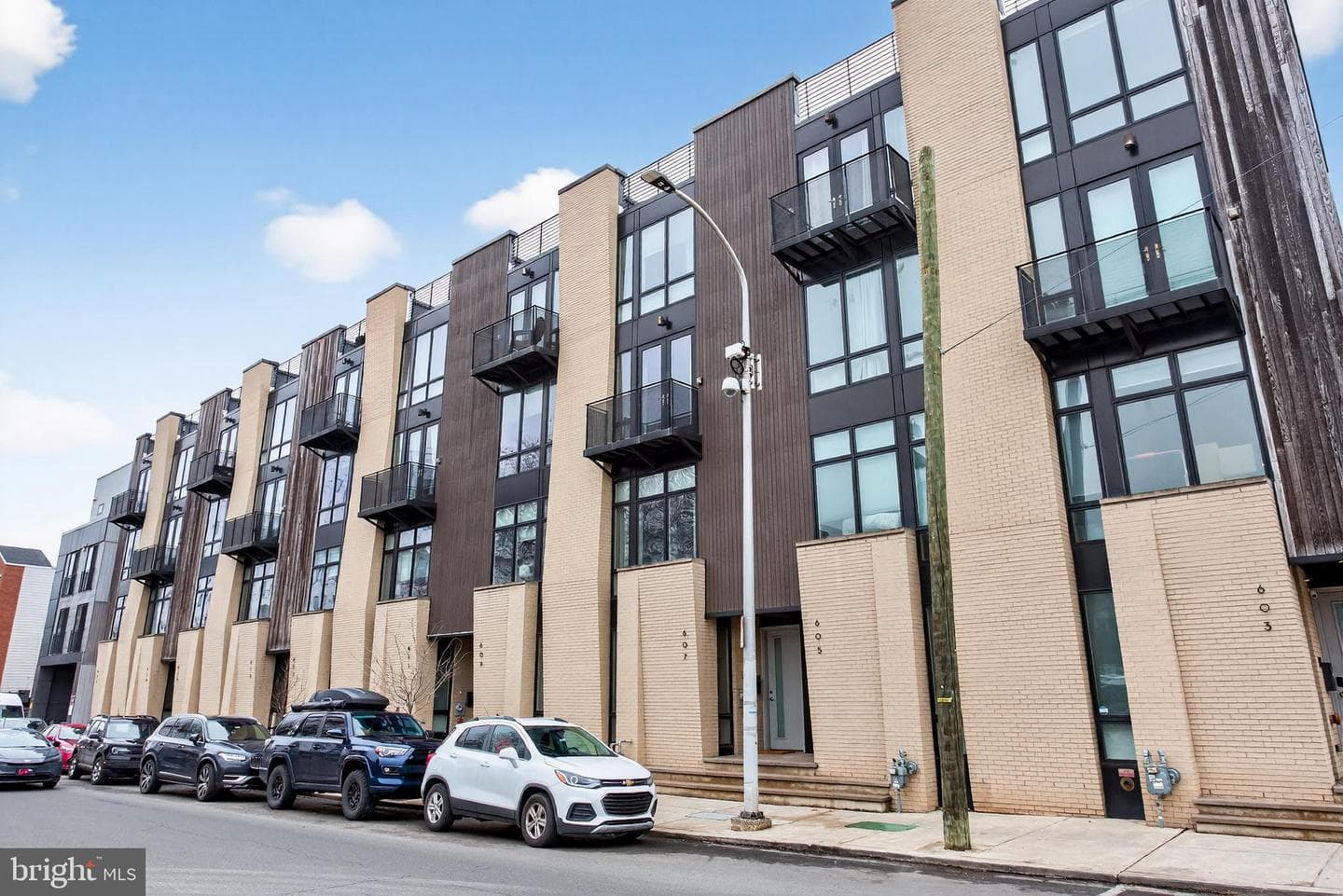 607 N 6th Street